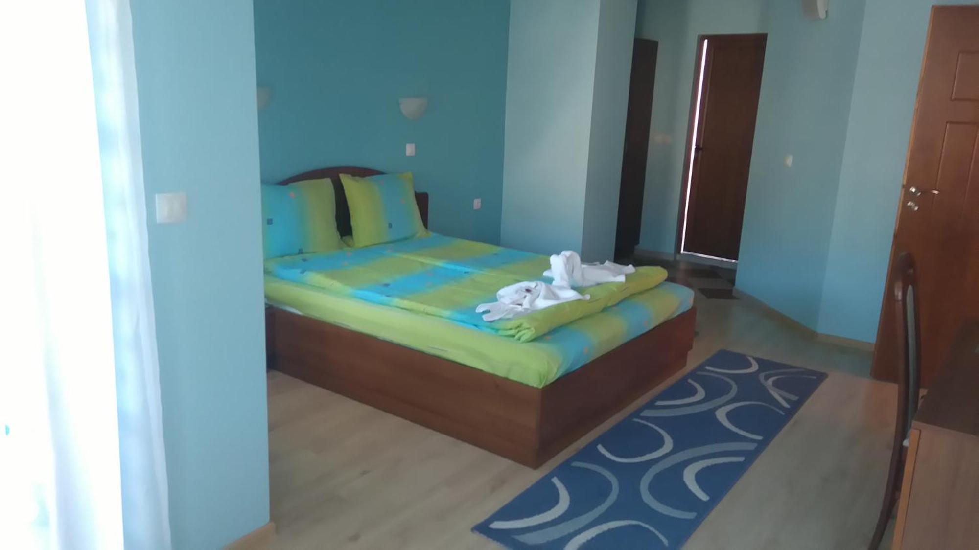 Guest House H Dzhogolanov Koprivstica Kültér fotó