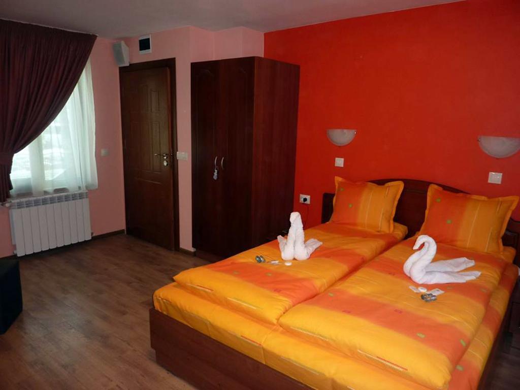 Guest House H Dzhogolanov Koprivstica Kültér fotó