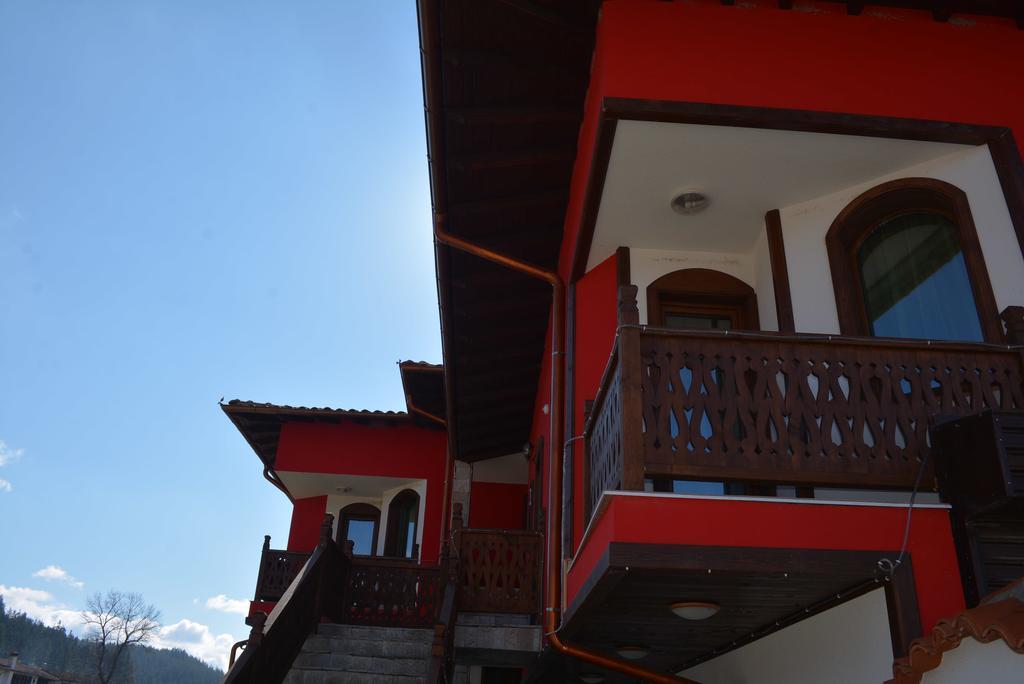 Guest House H Dzhogolanov Koprivstica Kültér fotó