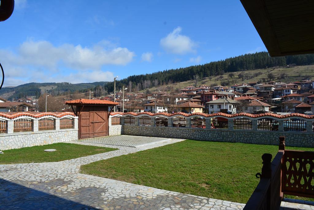 Guest House H Dzhogolanov Koprivstica Kültér fotó