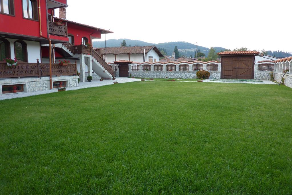 Guest House H Dzhogolanov Koprivstica Kültér fotó