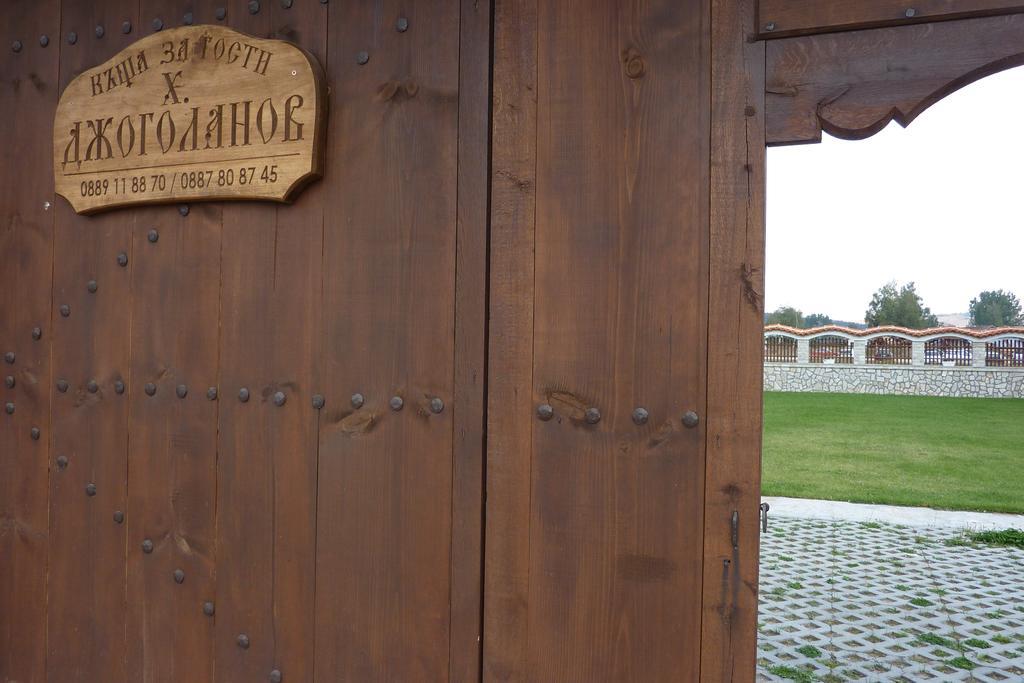 Guest House H Dzhogolanov Koprivstica Kültér fotó