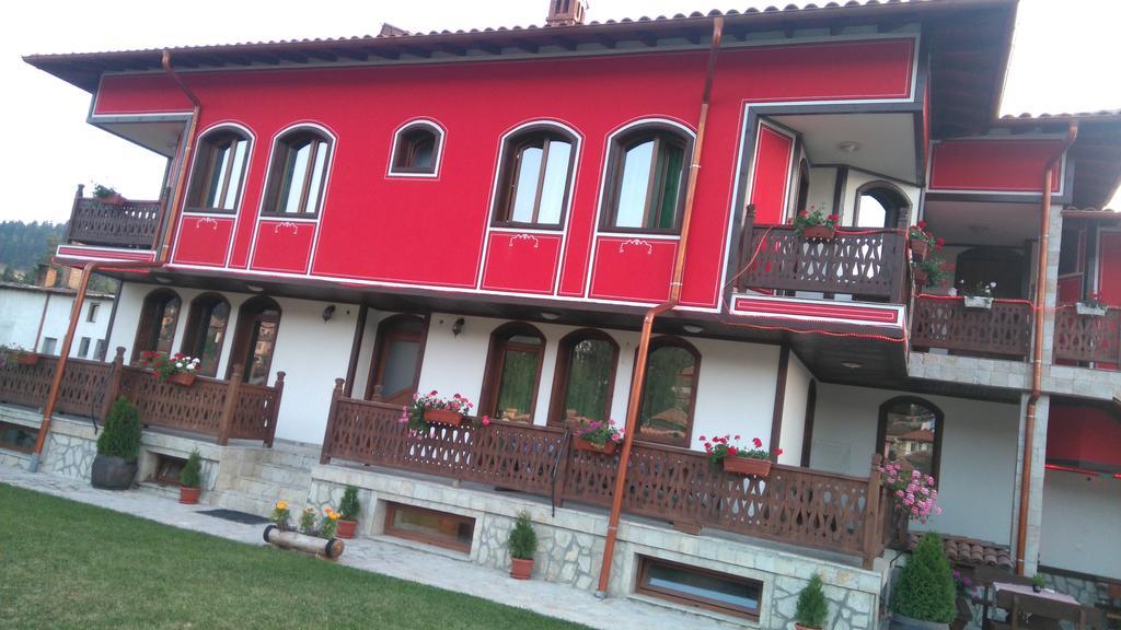 Guest House H Dzhogolanov Koprivstica Kültér fotó
