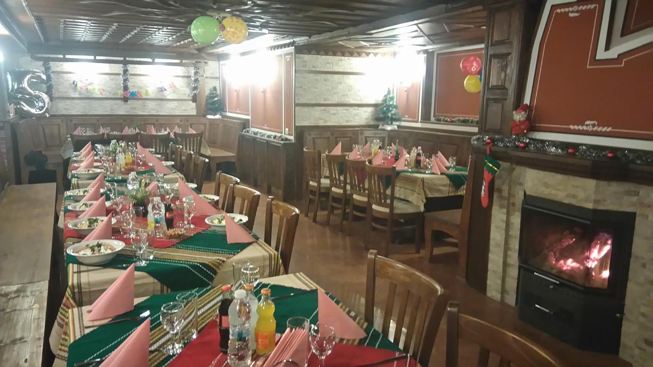 Guest House H Dzhogolanov Koprivstica Kültér fotó